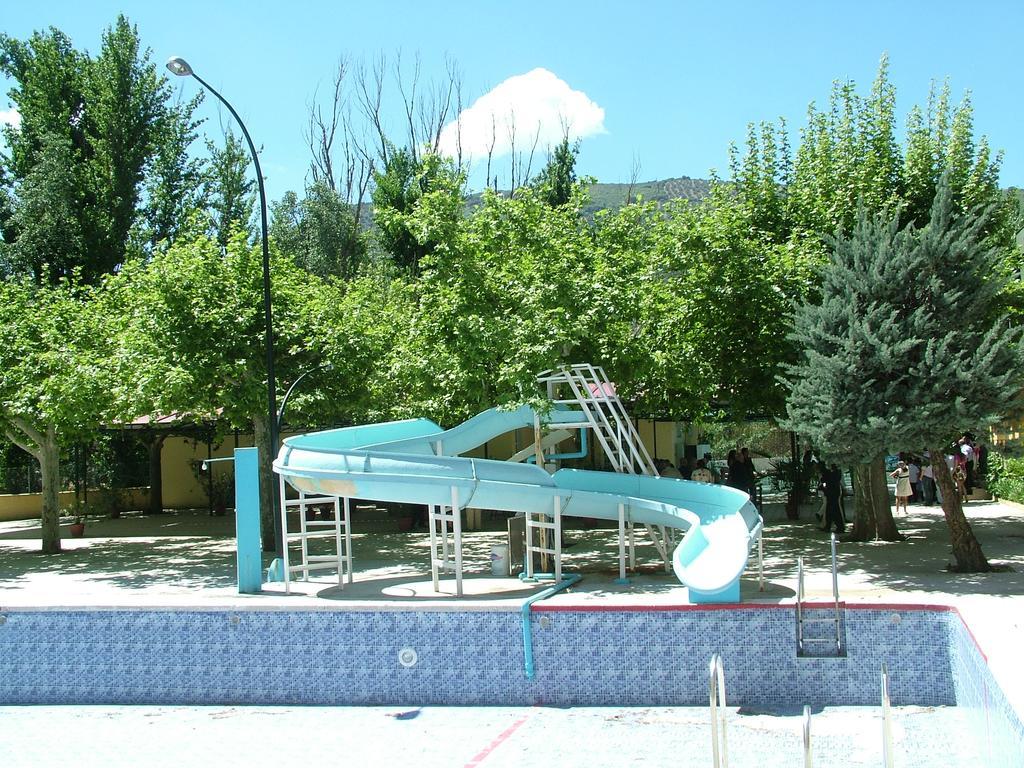 Hotel Rio Piscina Priego de Córdoba Eksteriør bilde