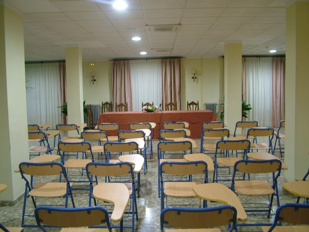 Hotel Rio Piscina Priego de Córdoba Eksteriør bilde